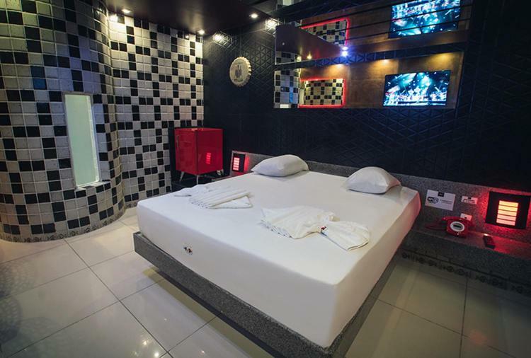 Devaneios Hotel do amor