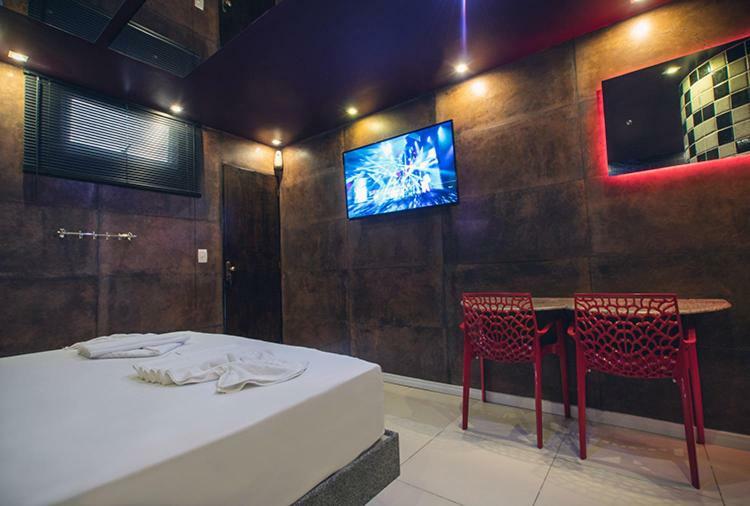 Devaneios Hotel do amor 3*
